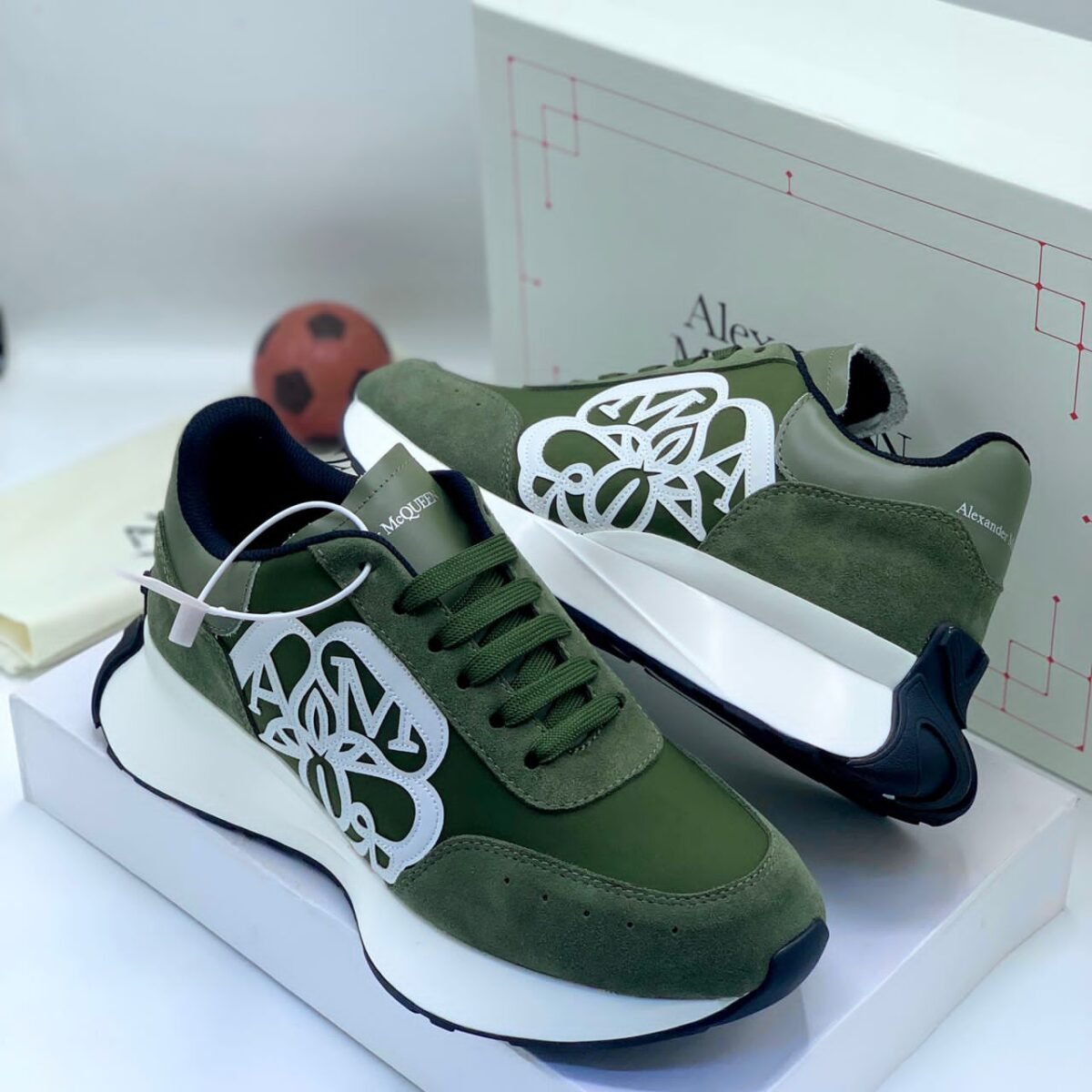 Buy trendy type in Nigeria and Best online store for clothes and shoes in Nigeria